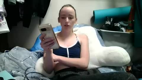 Snapshot of lunapixie2020 chatting on 10, 12, 2024 lunapixie2020 online show from 10, 12, 2024