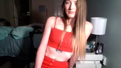 Snapshot of lunapixie2020 chatting on 26, 2, 2025 lunapixie2020 online show from 26, 2, 2025