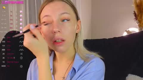 Kelly online show from 28, 10, 2025