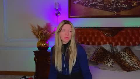 Luna Rishi online show from 8, 2, 2026