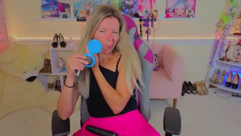 Luna Rishi online show from 31, 7, 2026