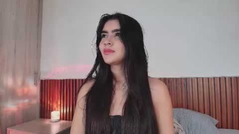 Luna Rousse online show from 22, 7, 2026