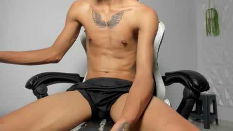 lunay_bigcock420 online show from 12, 2, 2026