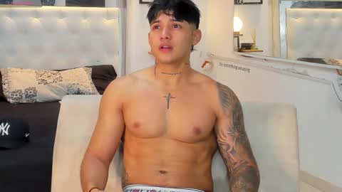 Snapshot of lunay_xtreemboy chatting on 18, 10, 2025 Lunay online show from 18, 10, 2025