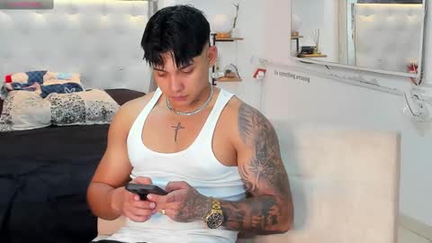 Snapshot of lunay_xtreemboy chatting on 25, 10, 2025 Lunay online show from 25, 10, 2025