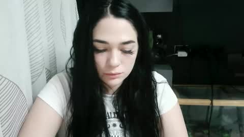 Snapshot of lunikdarya chatting on 12, 10, 2025 lunikdarya online show from 12, 10, 2025