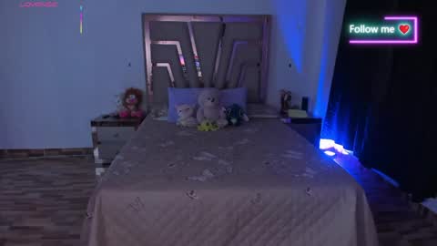 LUNA ROSE online show from 17, 3, 2026