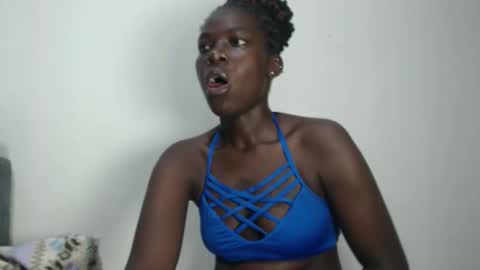 luo_queen online show from 8, 5, 2026