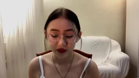 Roxie online show from 27, 5, 2026