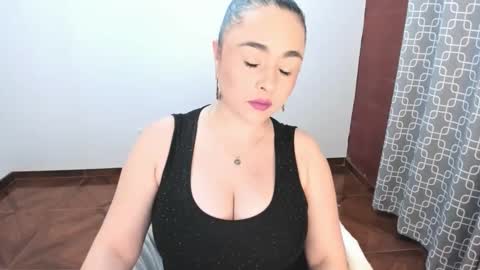 PAULINA online show from 1, 3, 2026