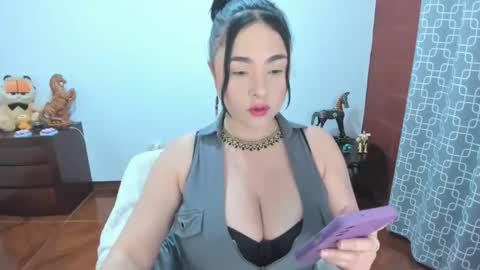 PAULINA online show from 13, 4, 2026