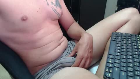 Snapshot of lushboy90 chatting on 24, 2, 2025 lushboy90 online show from 24, 2, 2025
