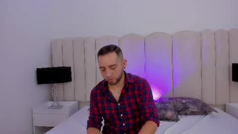 Lushian And Luna online show from 30, 6, 2026