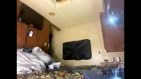 Kikithebaee online show from 16, 2, 2025