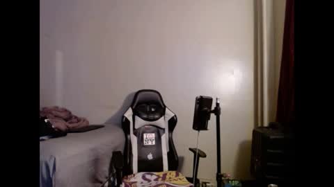 Snapshot of lust_j chatting on 10, 9, 2025 LUST online show from 10, 9, 2025