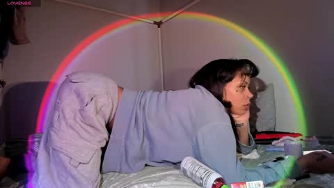 LOLA online show from 7, 2, 2025