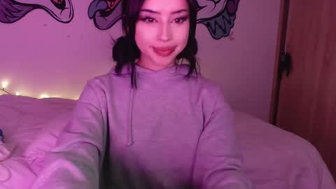 Valerie  April   online show from 27, 12, 2024