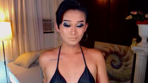 AdriannaFowks online show from 29, 3, 2026