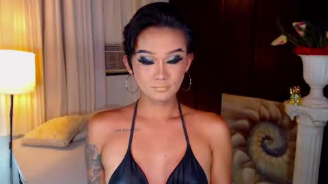 AdriannaFowks online show from 14, 4, 2026