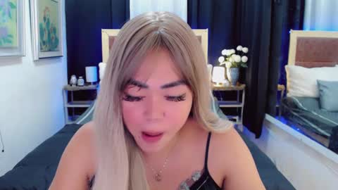 Snapshot of lustfuloffendertrina chatting on 12, 1, 2025 Trina online show from 12, 1, 2025