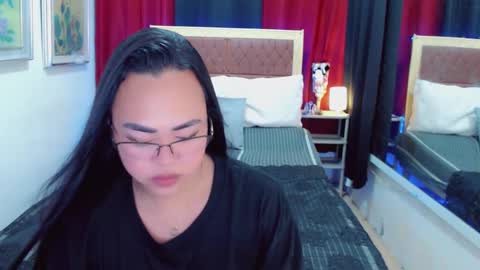 Snapshot of lustfuloffendertrina chatting on 23, 2, 2025 Trina online show from 23, 2, 2025