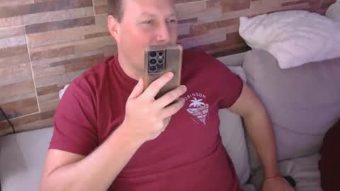 lustonfan online show from 30, 4, 2026