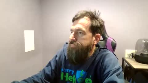 Luv2likslit online show from 22, 11, 2025