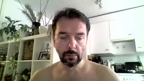 Luvly online show from 22, 10, 2025