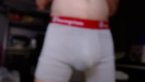 Snapshot of luvshonitoff chatting on 28, 10, 2025 Jim Bo online show from 28, 10, 2025