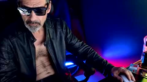 Im a   -  CAMGUY YOU  LIKE to FUCK online show from 6, 1, 2026