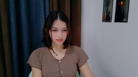 queen lux online show from 12, 7, 2026