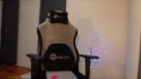 Snapshot of luxiana_sexy chatting on 24, 7, 2026 LUXIANA SEXY online show from 24, 7, 2026