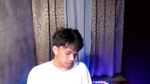 luxirfy online show from 17, 12, 2025