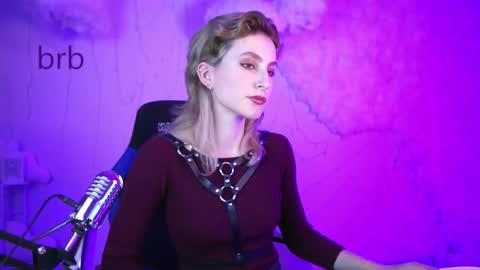 Snapshot of luxrayi chatting on 5, 1, 2025 Ray online show from 5, 1, 2025