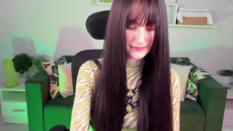 Snapshot of luxrayi chatting on 2, 3, 2025 Ray online show from 2, 3, 2025