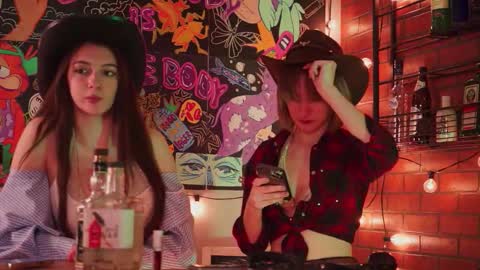 Snapshot of luxrayi chatting on 5, 2, 2026 Ray online show from 5, 2, 2026