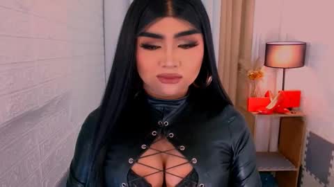 Sasha Blaire online show from 28, 10, 2025