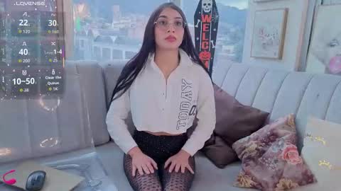 Snapshot of lya_brown chatting on 2, 11, 2025 lya_brown online show from 2, 11, 2025