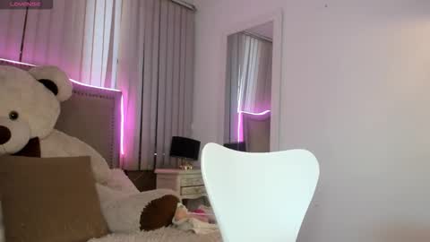 lya_brown online show from 28, 11, 2025