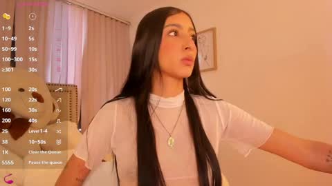 lya_brown online show from 4, 5, 2026