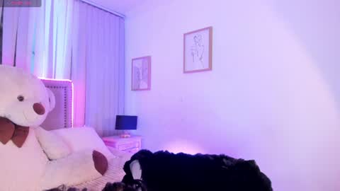 Snapshot of lya_brown chatting on 20, 6, 2026 lya_brown online show from 20, 6, 2026