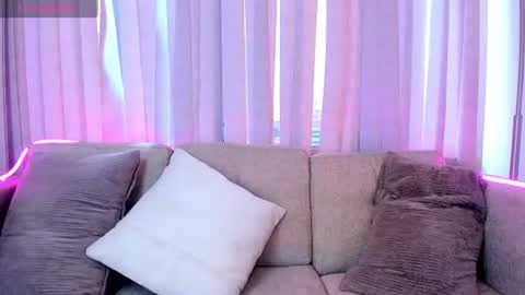 Snapshot of lya_brown chatting on 22, 6, 2026 lya_brown online show from 22, 6, 2026