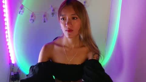 Call me Lia  online show from 5, 1, 2026