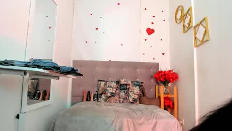LyaBloom online show from 6, 5, 2026