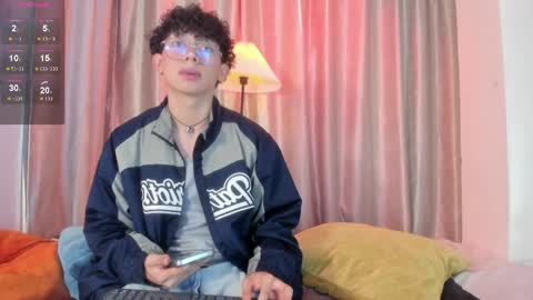 Lyan online show from 3, 5, 2026
