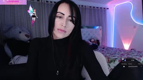 Lyann  online show from 3, 12, 2025