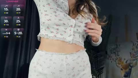 simply Eliza  online show from 29, 10, 2025