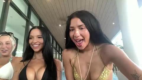 Snapshot of lylaxblake chatting on 18, 3, 2026 lylaxblake online show from 18, 3, 2026