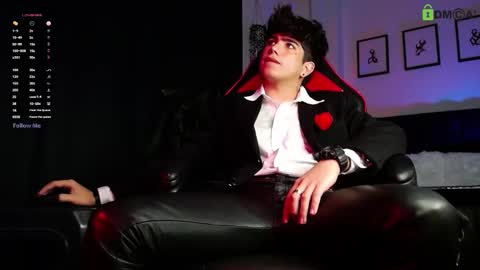 Lyle Bennett Freelance Model online show from 14, 2, 2026