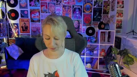 Lylith Skye NO NUDE model online show from 16, 1, 2025